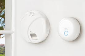 The unit has a simple, uncomplicated system: Alarm Smoke Co Listener Ring