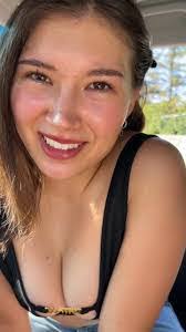 Deidra Palmer's Instagram, Twitter & Facebook