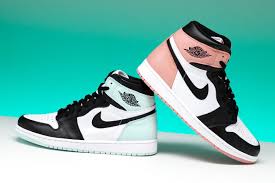 Original Womens Black And White Air Jordan 1 Air Jordan 1 Retro High Og Nrg Rust Pink 861428 101 Jordan Shoes Girls Sneakers Fashion Hype Shoes