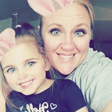 Cindy Benfield (@CindyBenfield)