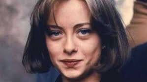 Se uno straniero vuole aprire un negozio, ci dia giorgia meloni: Chi E Oggi E Una Donna Forte Della Politica Italiana