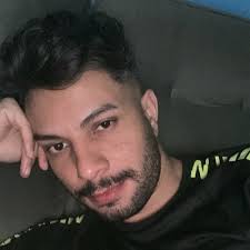 David Camargo. (@HeyIsDavid)