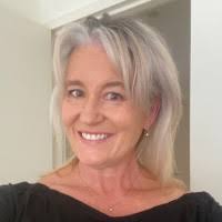 20+ "Natalie Howes" profiles