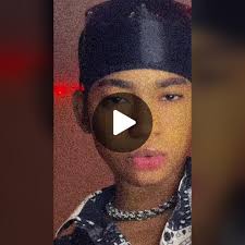 Vibrant Haitian TikTok Moments at the Bus Stop