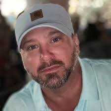 Mark Leto's Instagram, Twitter & Facebook