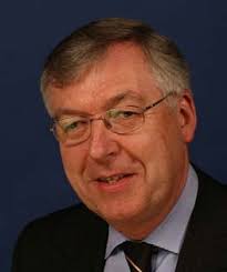 09001 Prelim Prog for print front 4C.qxp