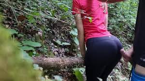 She begged me to cum on her big ass in yoga pants while hiking, almost got  caught