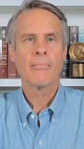 On May 29, 2025, during Harvard University's commencement ceremony,  President #AlanGarber received a standing ovation after acknowledging the  presence of students “from down the street, across the country, and around  the world.”