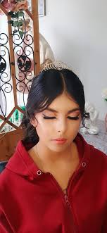 Erika Romo Colorista Máster