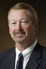 Remembering Darcelle, Bill Schonely and other great Oregonians we lost in  2023