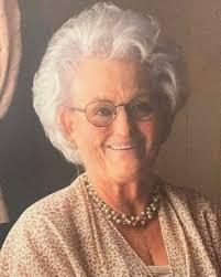 Twila Griffin's Instagram, Twitter & Facebook