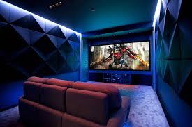 Some Ideas Of Home Theater Ceiling Small Home Theaters At Home Movie Theater Home Theater Setup As home entertainment technology becomes less and less expensive consumers are renovating basements, spare rooms the color and design of a home theater ceiling tile can also play a major role, as many people will try to match the look of old style, ornate theatre.