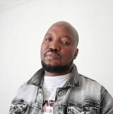 Secretary for Health Dr. Dan Namarika will be addressing the Media this  morning at 09:00 am from the Blantyre DHO. Follow the live transmission of  the proceedings through your trusted and reliable