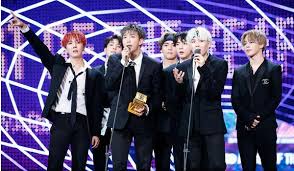 Bts Take Home Artist Of The Year Award For 2nd Year In A Row Kpop Warehouse