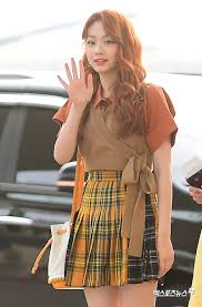 She was also accused of dressing inappropriately at school, stealing people's money and uniform, hanging out with older. 10 Essential Fall Looks From Idols At The Airport For Some Fashion Inspo Soompi