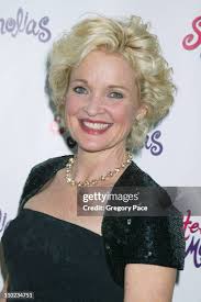 720 fotos e imágenes de alta resolución de Christine Gregory