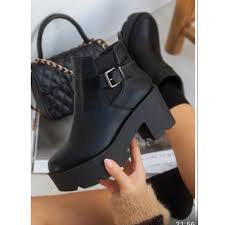 Перевод контекст botines c испанский на русский от reverso context: Botines Mujer Calzado Marnel