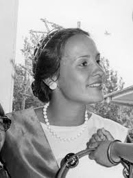 Past Queens & Ambassadors