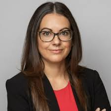 Vanessa Bill's Instagram, Twitter & Facebook