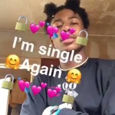 Single So Let S Mingle Video In 2020 Funny Relatable Memes Funny Video Memes Funny Clips