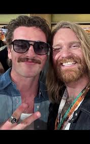 Benson Boone and Lainey Wilson