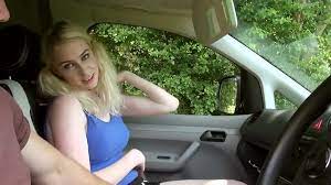 Young and sexy girl loves to take it in mouth in the car - HD Porn Tube