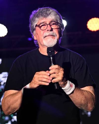 A packed house at Scheels Arena helped create bigger sound when vocalist Randy Owen couldn't sing with much strength.