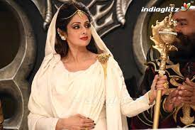 In our raid, cash amounting to rs 2 crore and gold. Puli Photos Tamil Movies Photos Images Gallery Stills Clips Indiaglitz Com