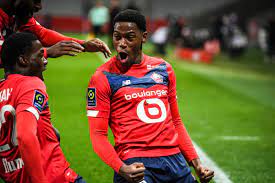 Lille 2020/2021 fikstürü, iddaa, maç sonuçları, maç istatistikleri, futbolcu kadrosu, haberleri, transfer fikstür sayfasında lille takımının güncel ve geçmiş sezonlarına ait maç fikstürüne ulaşabilirsiniz. Red Hot Jonathan David Nets Brace For 1st Place Lille In 2 0 Win Over Fc Nantes Waking The Red
