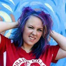 Kayla Bell's Instagram, Twitter & Facebook