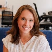 Kelly Capozzi's Instagram, Twitter & Facebook