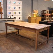 Elle pourra aussi être utilisée en console du côté de la cuisine en plan de travail. Ancienne Table De Ferme En Chene