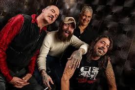 Primera foto oficial de Nirvana posando en... ¿cuántos años? Sí, con Post Malone. 🤷‍♂️ : r/Nirvana