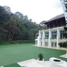 Lokasi pedung putih bandung ini tepatnya ada di jalan diponegoro nomor 22, bandung. Gedong Putih Salle Polyvalente A Bandung West Java
