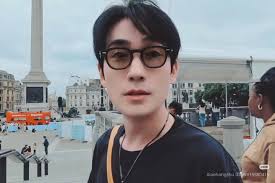 16/8/2025 Zhu Yi Long in London