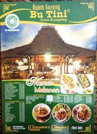 Resep sambal ayam goreng memang sangat penting karena biasanya ada orang yang tidak bisa makan ayam goreng tanpa sambal. Inspirasikukeni Menikmati Ayam Goreng Legendaris Jogja Di Ayam Goreng Bu Tini