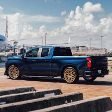 Compare prices on products from category truck rims. Chevy Silverado 1500 Looks Mean On New Vossen Hf6 3 Wheels Gm Authority