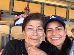 Veronica Barragan (@luv_u_Barragan)