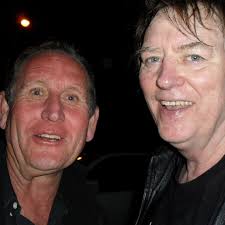 An amazing photo set. Does anyone recognise this location?