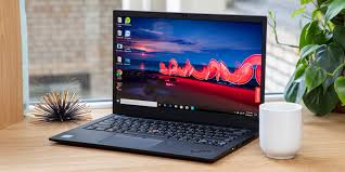 Frumusețea acestui laptop este modul în care acesta se. Cel Mai Bun Laptop Recenzii In Februarie 2021