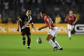 Veja a agenda do campeonato brasileirão: Veja Fotos De Vasco X Internacional Pelo Brasileirao Gazeta Esportiva
