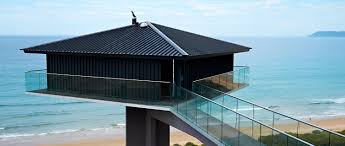 Glass panels are excellent for exterior decks, balconies and stairs, yet sleek and elegant for interior railings. Glass Railing