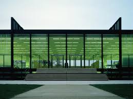 If you meet an architect, they've heard of iit (the campus was famously designed and taught at by mies van der rohe). The Illinois Institute Of Technology Mies Van Der Rohe Arquitectura Arquitectura Sostenible Arquitectura Contemporanea
