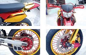 Bahkan dibeberapa tipe ada yang dipadu velg warna emas ataupun warna merah yang nampak gonjreng pemirsa. Kawasaki Klx 150 15 Tangerang Supermoto Bersolek Gemerlap
