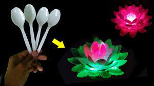 Cara membuat lampu hias yang indah dari sendok plastik | diy craft ide kreatif di video kali ini saya bisa jadi bahan referensi ! Luar Biasa Ide Kreatif Lampu Cantik Dari Sendok Plastik Bekas Youtube