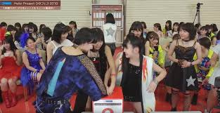 リーダーなのに クジ引いたことない人から の流れを無視して我先にクジを引き高瀬に怒られ他メンバー残してさっさと席に戻る一岡伶奈 ハロアップデート