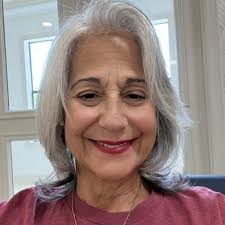 JAVIER'S DIVINE HAIR DESIGN