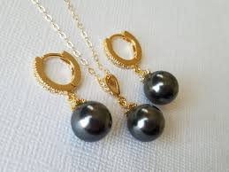 Black And Gold Jewelry Set Black Pearl Gold Jewelry Set Swarovski Pearl Gold Earrings Necklace Set Wedding Black Jewelry Charco Gold Pearl Jewelry Gold Jewelry Sets Gold Pearl Earrings