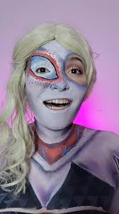 ❤️Gwen Stacy has so much pizzazz that she is a hero.❤️ #facepaint  #makeupartist #artistsoftiktok #gwenstacy #gwenstacymakeup #spiderverse
