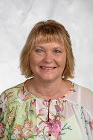 Connie Minton's Instagram, Twitter & Facebook